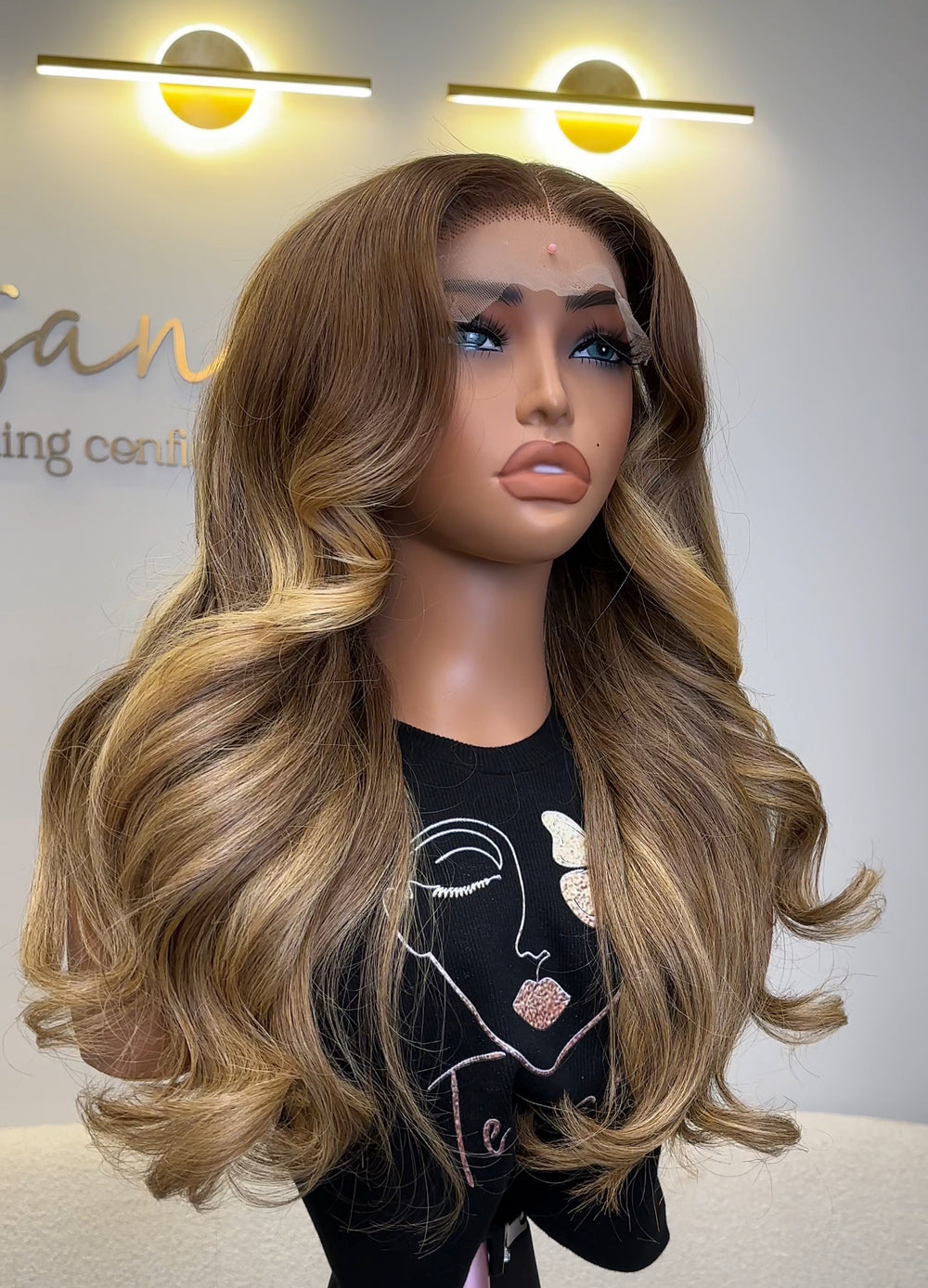 Aurelle 20”